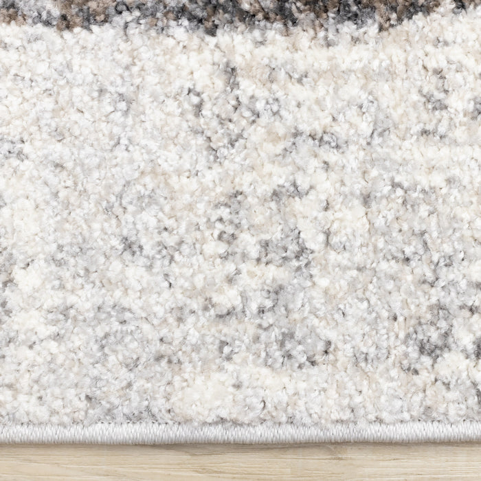 Solace Soft Low-Pile Grey White Merging Circles Area Rug - 6'7\" x 9'6\"