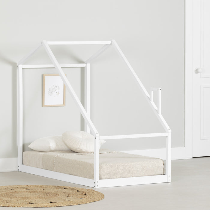 Sweedi House Bed with Chimney - White