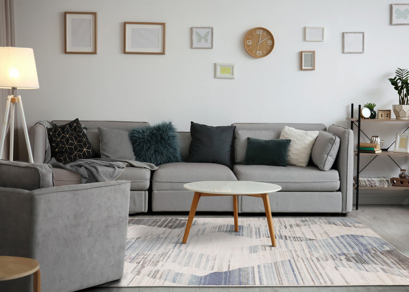 Fitzgerald Distressed Geometric Area Rug - 7'10\" x 10'6\"