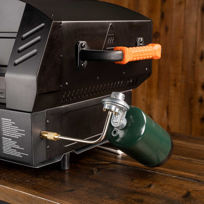 Blackstone Adventure Ready Pizza Oven with 15\" Corierite Stone Upgrade Kit Griddle - 6960