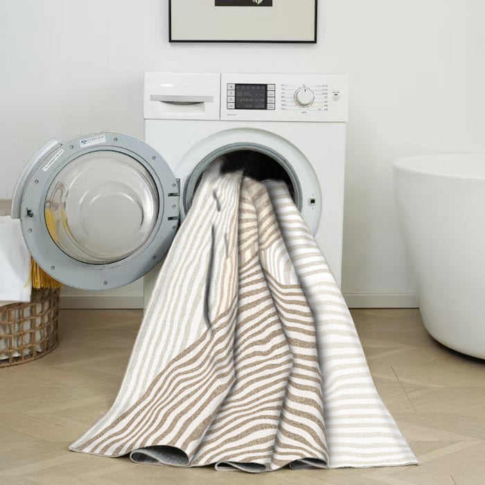 Aqua Circles Washable Non-slip Low Pile Area Rug 5'x7'