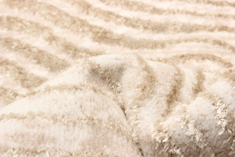 Kamala Ivory Area Rug - 8'0\" x 10'0\"