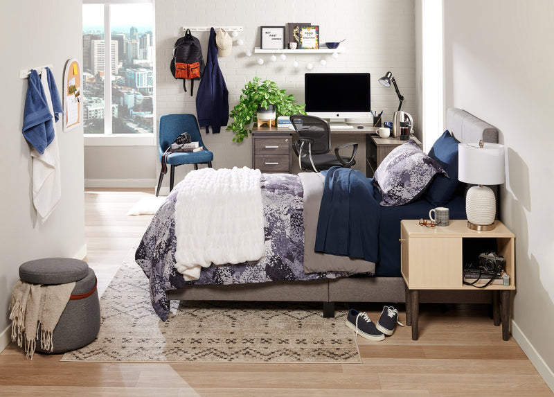 Astros Area Rug - 5'3\" x 7'7\"