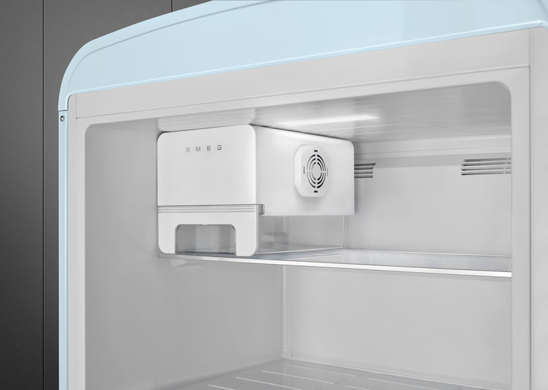 Smeg 19.28 Cu. Ft. Retro Top-Freezer Refrigerator - FAB50URPB3