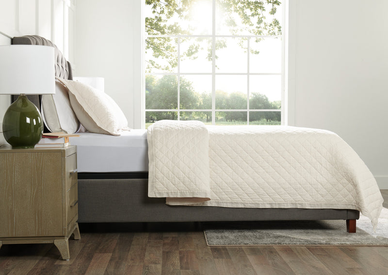 Flaxseed Cove 3-Piece Queen Quilt Set - Natural Linen