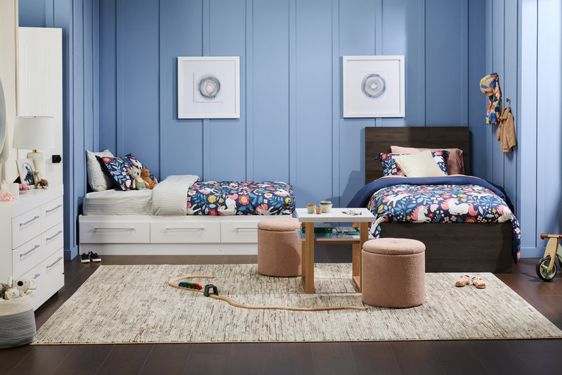 Izaac 22\" Modern End Table with Shelf - White and Brown