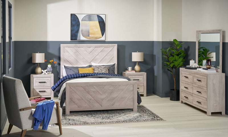 Lochlan 3-Piece Full/Queen Comforter Set - Navy and White