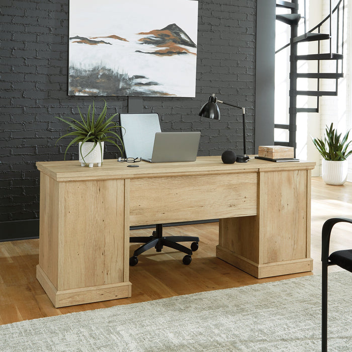 Mason Peak 71.10 \" Commercial Grade Credenza Office Desk with 3-Drawers & Cabinet - Prime Oak