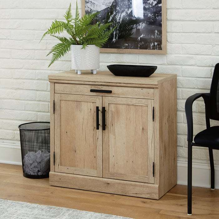 Mason Peak 31.26\" Commercial Grade Utility Cabinet - Prime Oak