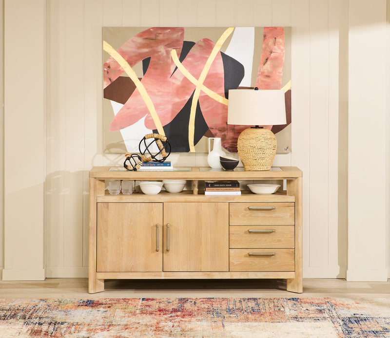 25\" Ratten Table Lamp with Beige Shade