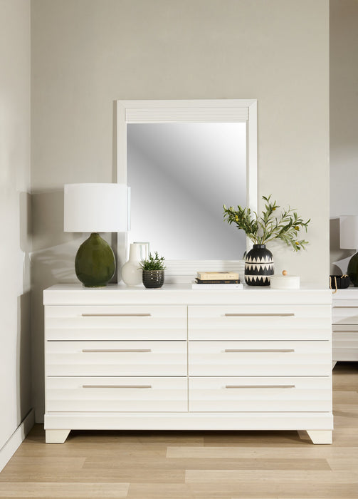 Olivia Bedroom 6-Drawer Dresser, 61.3\"W x 32.8\"H, Made in Canada - White