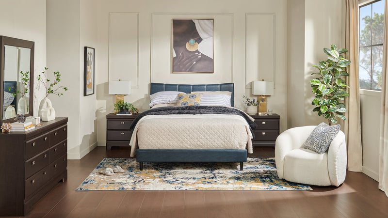 Solo 31.1\" Sherpa Fabric Curved Accent Chair - Ice Cream