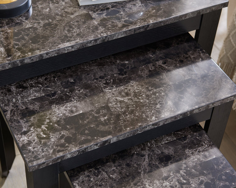 Roma  25\" 3-Piece Nesting Tables with Shelf - Black Marble Look