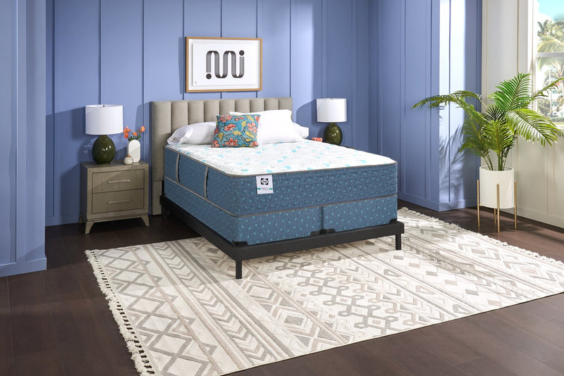 Sealy Posturepedic® Luxury Crown Jewel® Resort 2025 Low-Profile King Boxspring Set