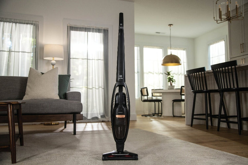 Electrolux WellQ7 2-in-1 Cordless Stick Vacuum - EHVS35S2AU