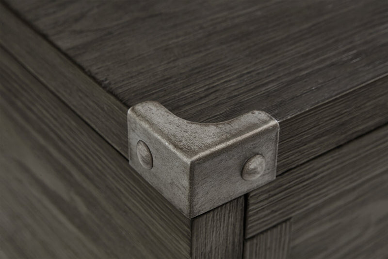 London 42\" Industrial Coffee Table – Grey Wood Finish and Silvery Metal Legs