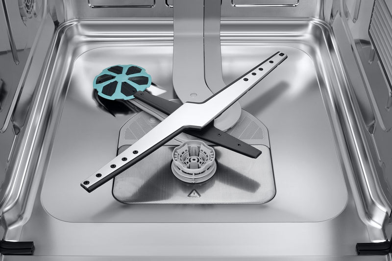 Samsung 24\" 38 dBA Top-Control Dishwasher with AI Wash and Third Rack - Stainless Steel - DW90F89P0USRAA