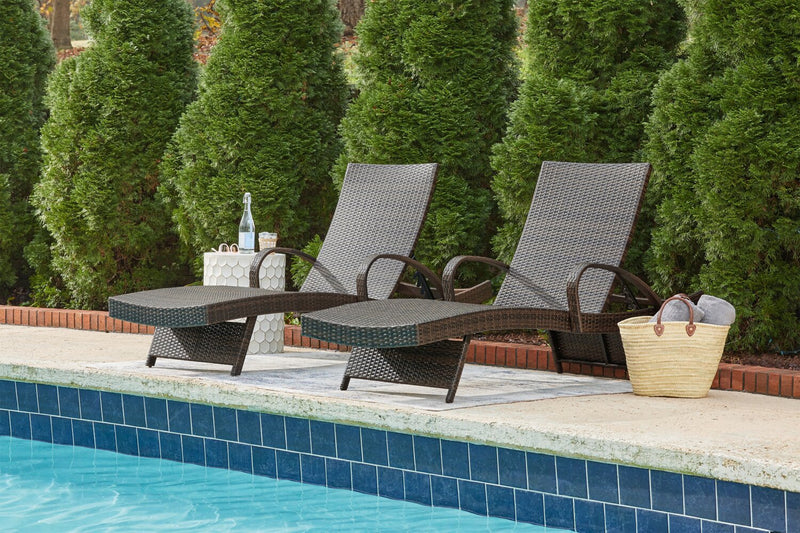 Kelowna Outdoor Patio Set of 2 Loungers - Resin Wicker, UV & Weather Resistant - Brown