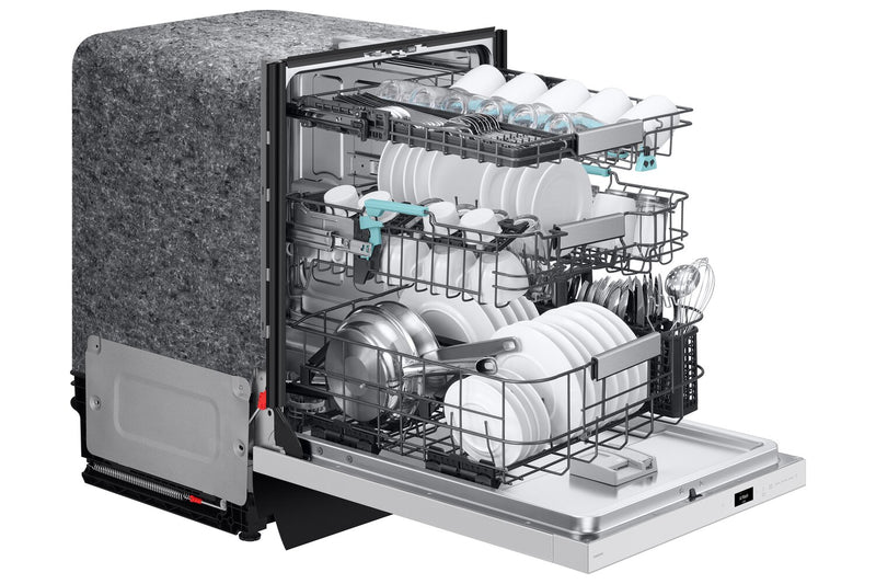 Samsung 24\" 38 dBA Top-Control Dishwasher with AI Wash and Third Rack - White - DW90F89T0U12AA