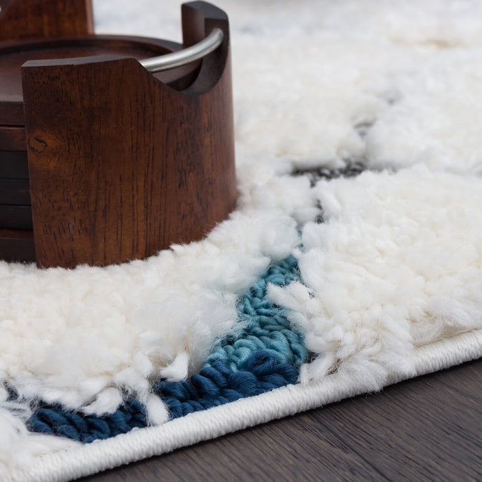 Robin Multi-Colour Moroccan Shag Area Rug - 6'7\" x 9'6\"