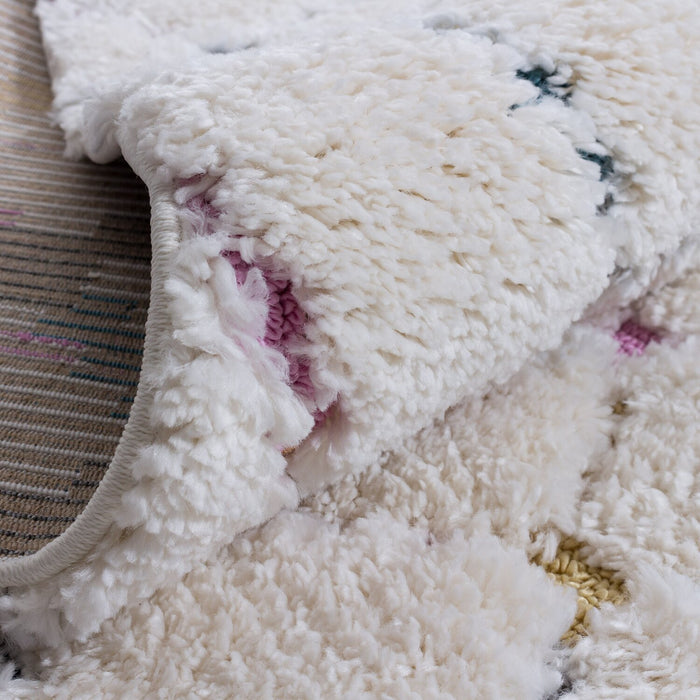 Robin Multi-Colour Moroccan Shag Area Rug - 5'3\" x 7'7\"