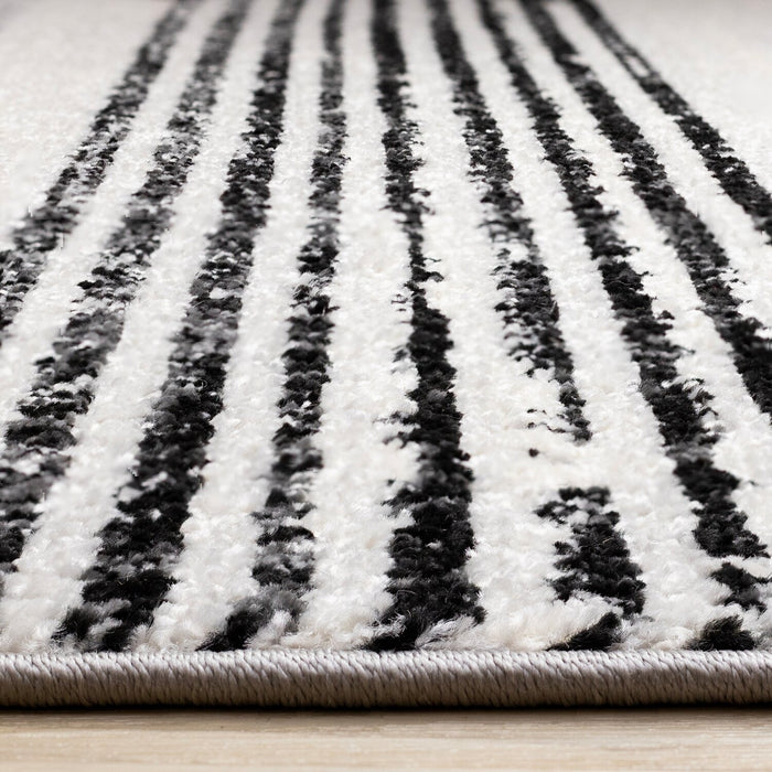 Caper Area Rug - 5' x 8'