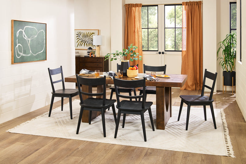 Kort & Co. Sol Dining Chair with Curved Ladder-Back - Black