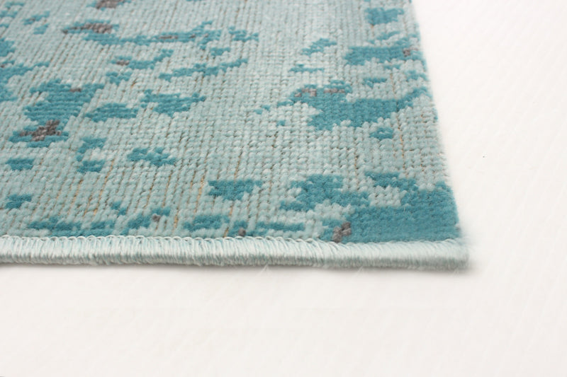 Mariam Aqua 4'7\" x 6'7\" Area Rug