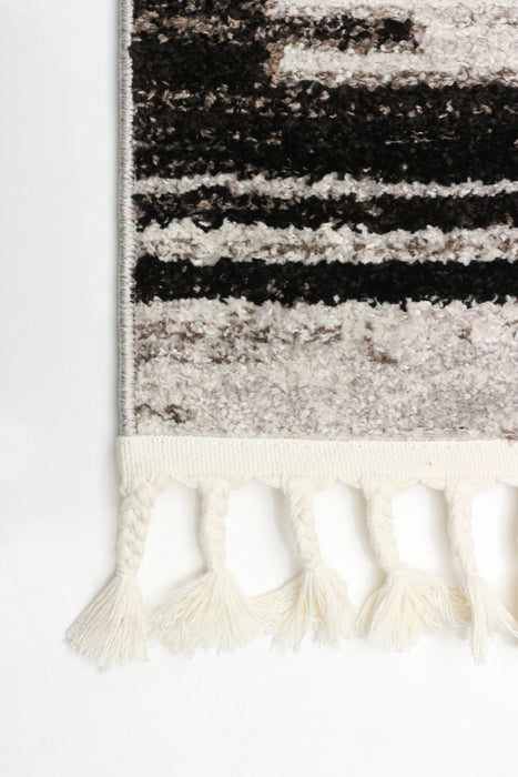 Vera Harmony Black Area Rug - 7'10\" x 10'5\"