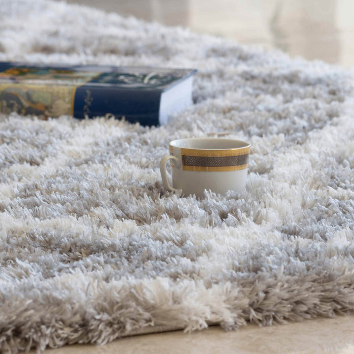 Ker Grey Lat 4x6 Area Rug