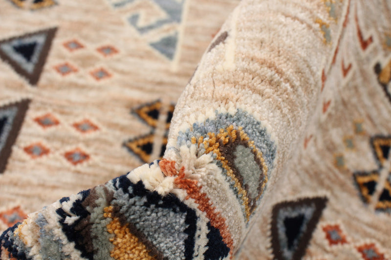 Quincy Teal Area Rug - 2'8\" x 10'0\"