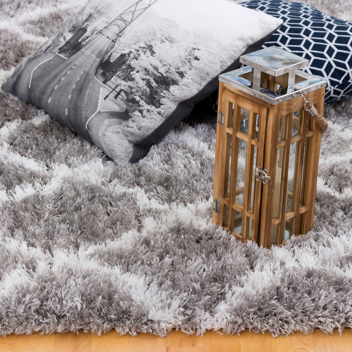 Ker Grey Lat 4x6 Area Rug