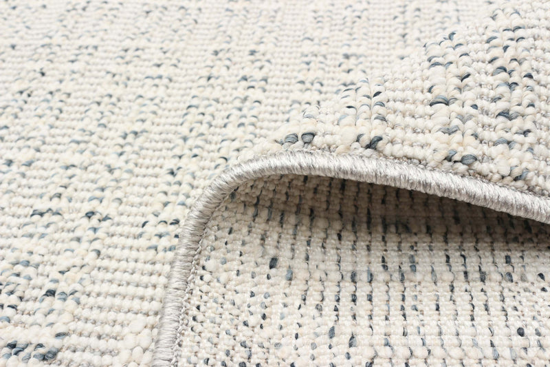 Torionna Grey Area Rug - 8'0\" x 10'0\"