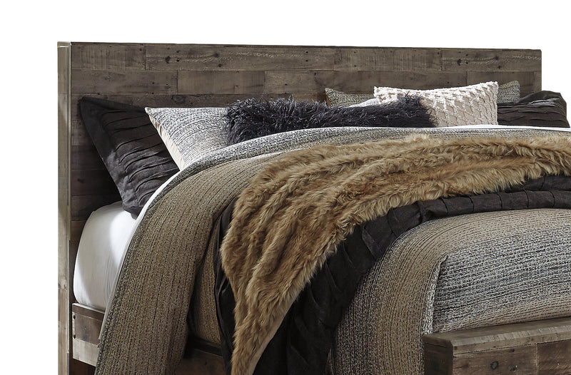 Derekson 5pc Bedroom Set with Panel Bed, Dresser & Mirror, Grey - King Size