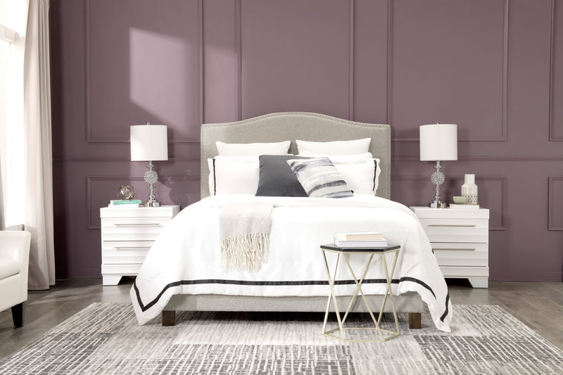 Cove Upholstered Platform Bed in Grey Fabric with Nailhead Design - Full Size