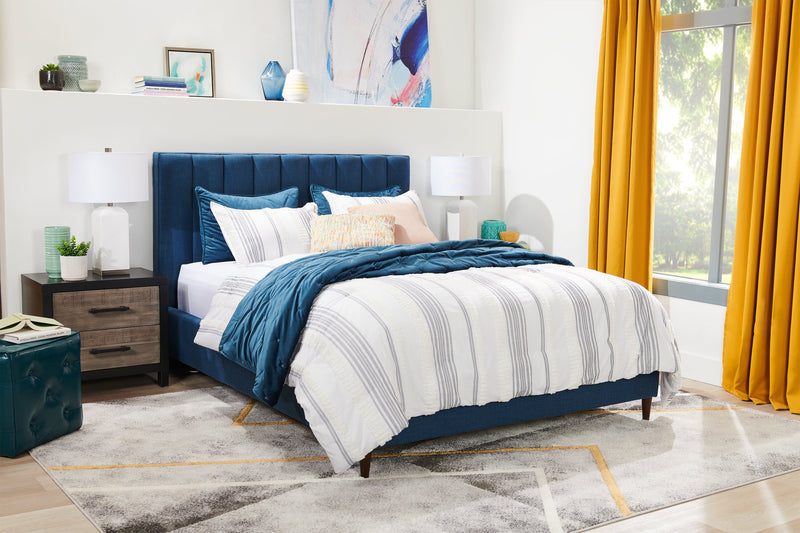 Kort & Co. Rain Upholstered Platform Bed in Blue Fabric, Tufted - Queen Size