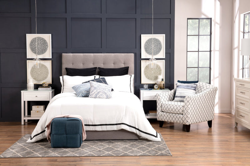 Jace Upholstered Storage Platform Bed in Taupe Fabric, Tufted - Full Size