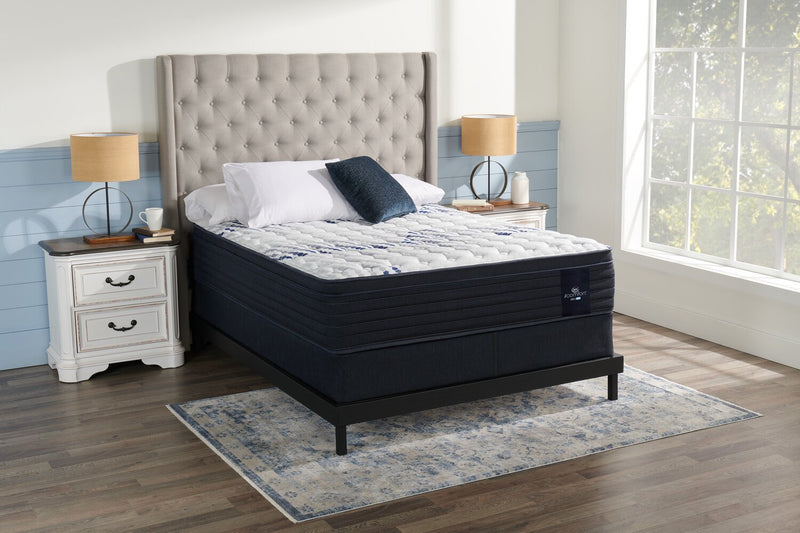 Serta Vanguard 2023 Low-Profile King Boxspring Set