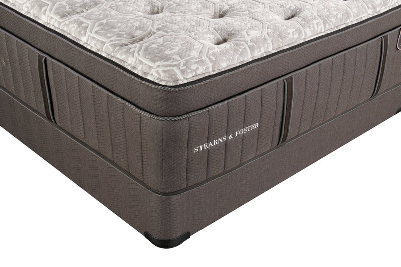 Stearns & Foster Founders Collection Derby County Eurotop Queen Mattress Set