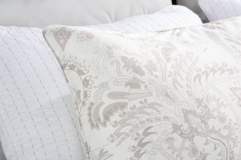 Indie Paisley 3-Piece King Comforter Set