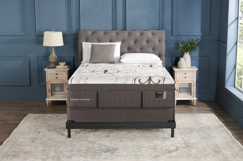 Stearns & Foster Founders Collection Cardiff City Eurotop Queen Mattress Set