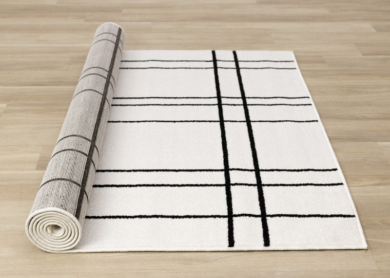 Covington Grey White Checkered Pattern Rug, 6'7\" x 9'10\" Indoor Area Rug