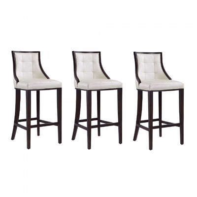 Fifth Avenue Traditional Wood Upholstered Barstool in Pearl White - Set of 3 | Tabouret de bar traditionnel en bois Fifth Avenue avec assise rembourree, blanc perle – Lot de 3
