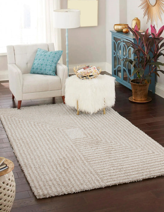 Briggs Ivory Area Rug - 5'0\" X 8'0\"  