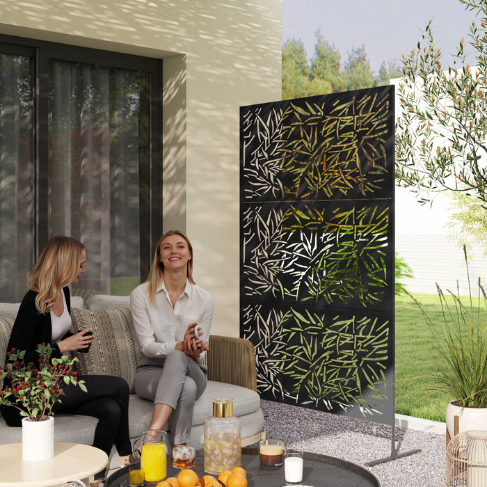 Outsunny Metal Outdoor Privacy Screen, Freestanding Outdoor Divider