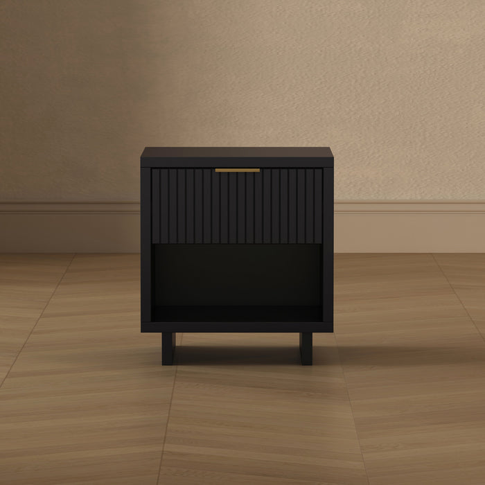 Elara Contemporary 18\" Solid Wood Nightstand in Black (1-Drawer)