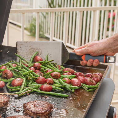 Blackstone Pro Series Wide Spatula Set - 2 Piece - 5229CA Griddle