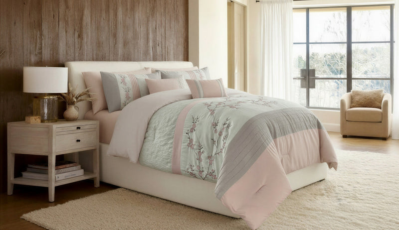 Celina 7-Piece Queen Comforter Set 