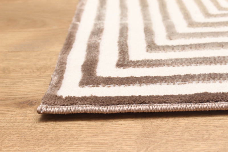 Ramona Tan Rug 5'0\" x 8'0\"
