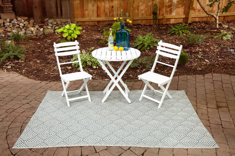 Laura Contemporary 7'10\" x 10'10\" Area Rug in Blue Indoor Area Rug